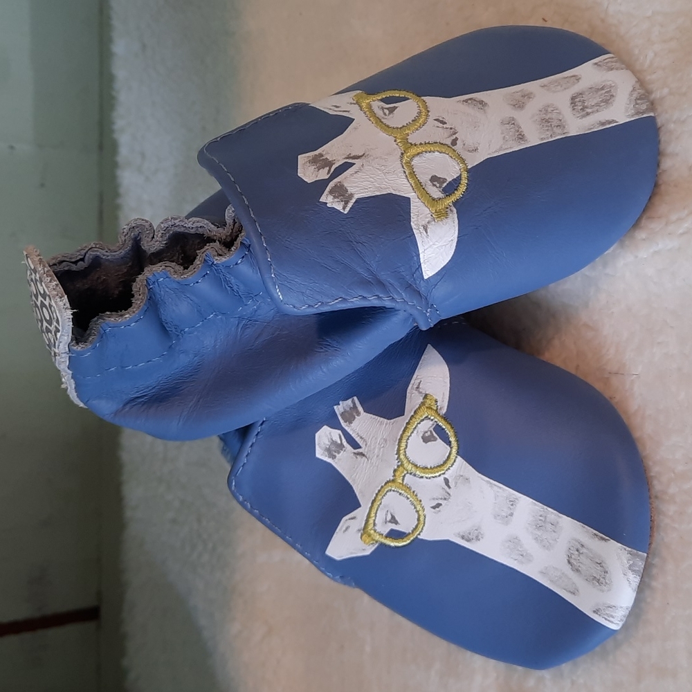 Robeez Soft Sole Baby Shoes 100%Leather Fun Cute Genius Giraffe With Glasses NIB